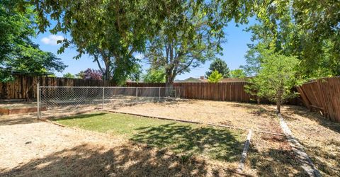 1029 Siskiyou Drive, Carson City, NV 89701 Photo