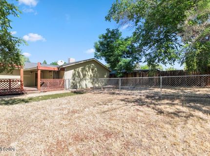 1029 Siskiyou Drive, Carson City, NV 89701 Photo