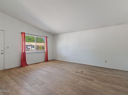 1029 Siskiyou Drive, Carson City, NV 89701 Photo