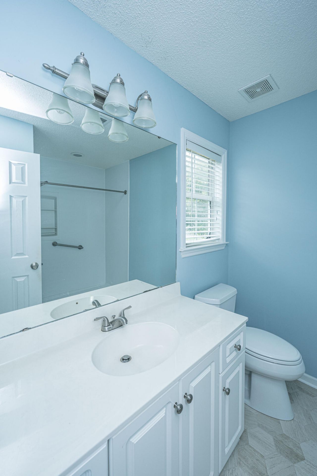 1083 Wayfarer Lane Photo 30