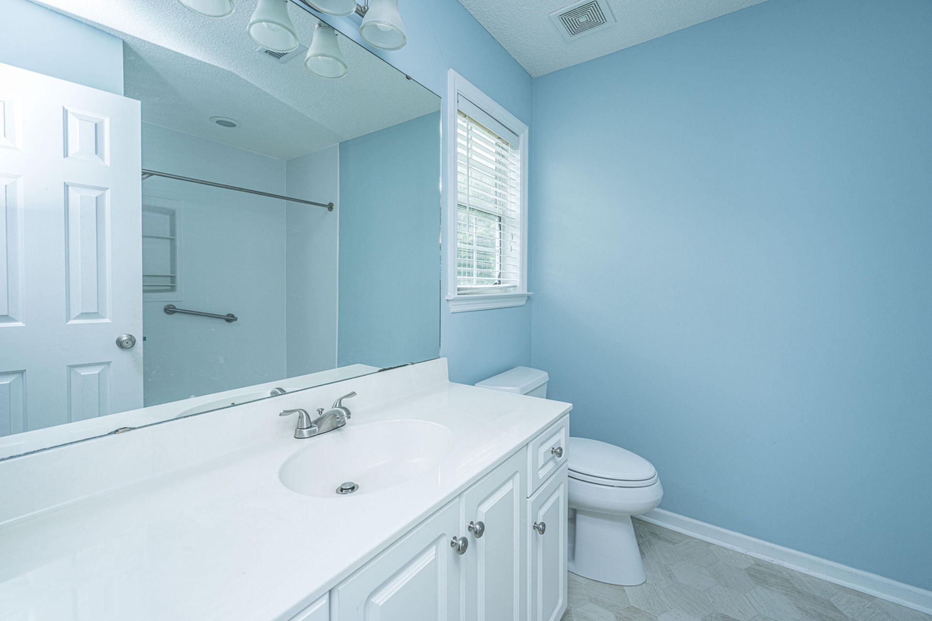 1083 Wayfarer Lane Photo 31
