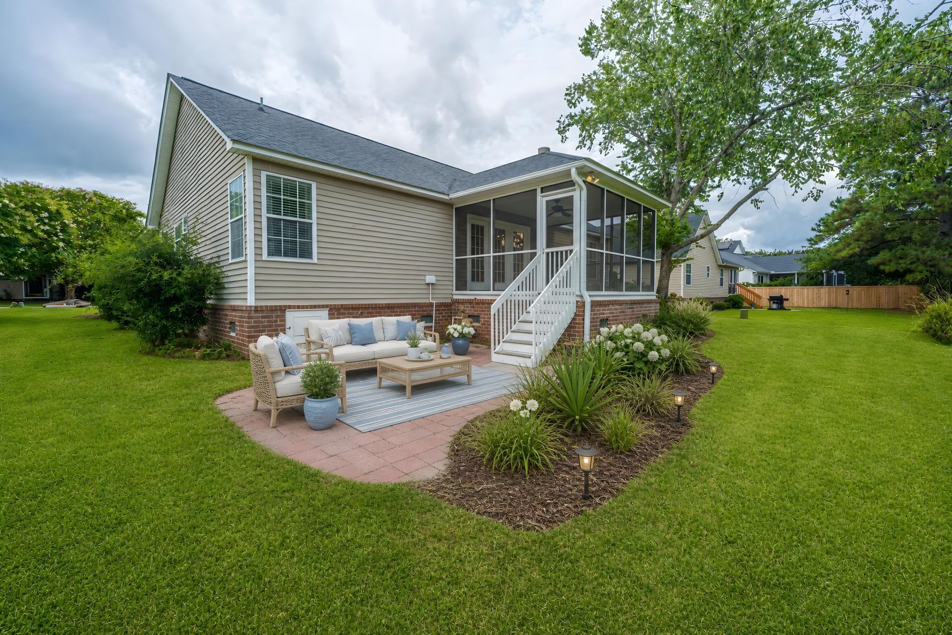 1083 Wayfarer Lane Photo 34