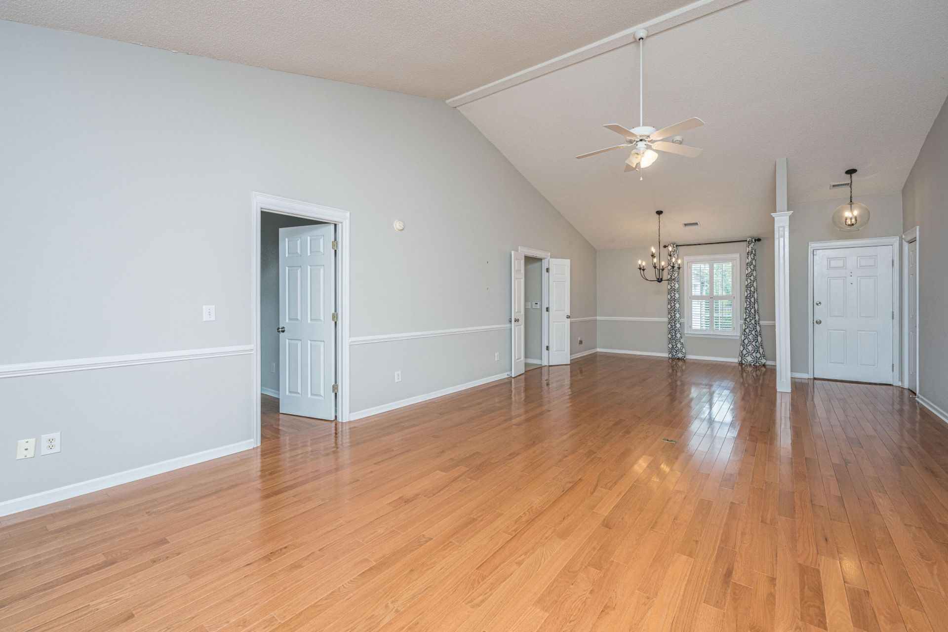 1083 Wayfarer Lane Photo 40