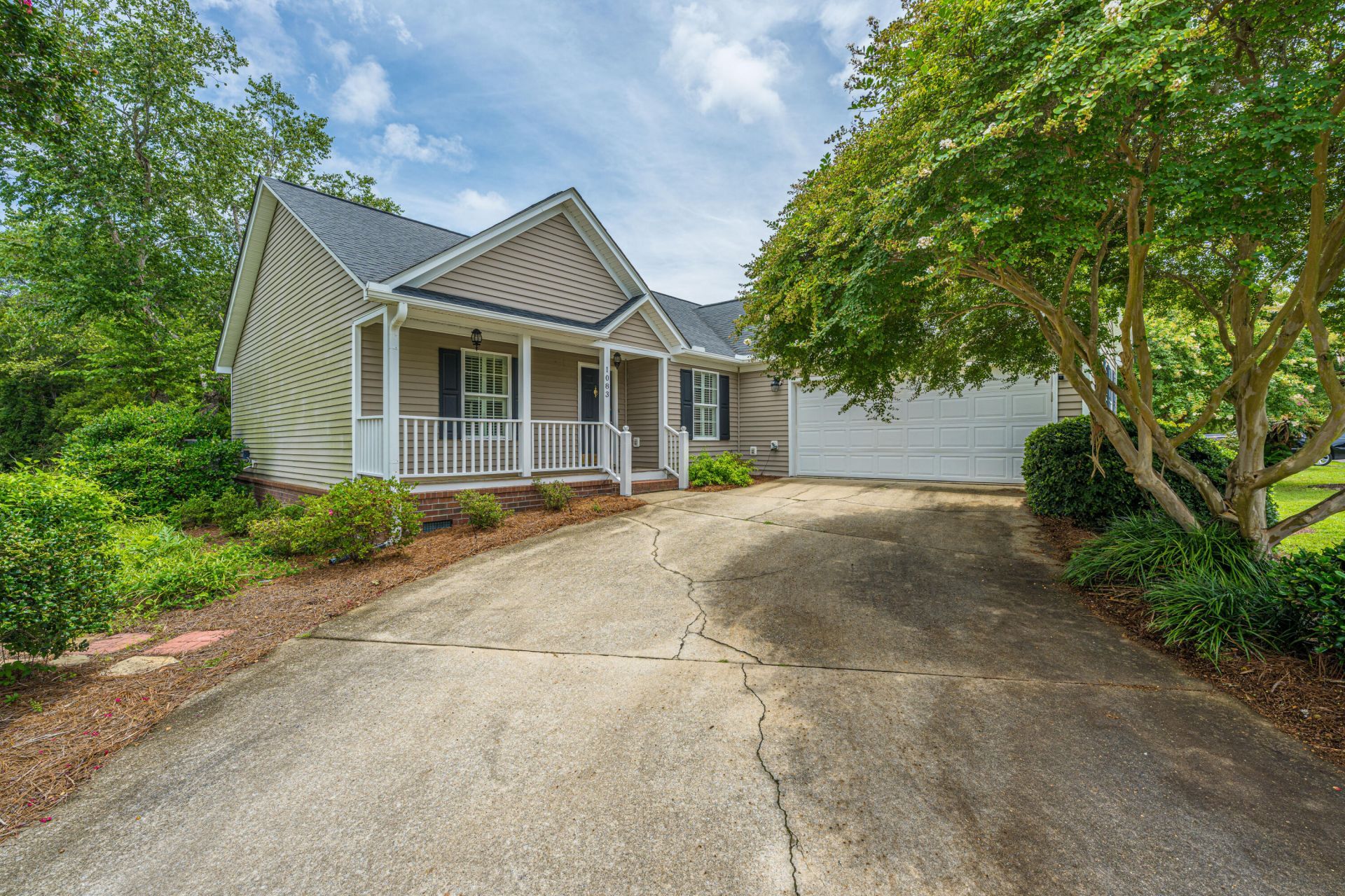 1083 Wayfarer Lane Photo 45