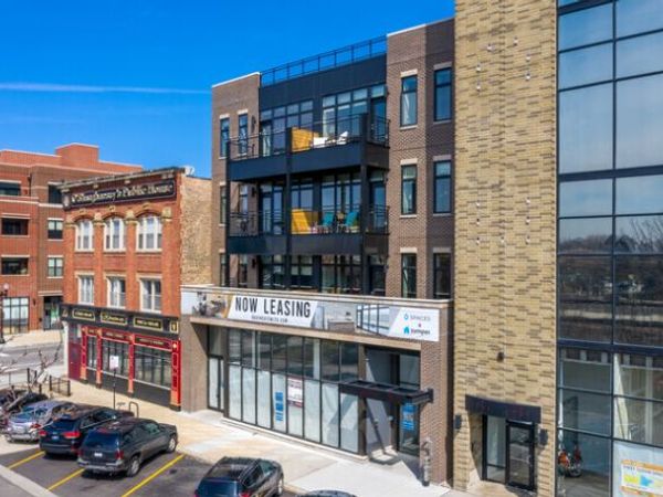 4555 N Ravenswood Avenue , Unit 303, Chicago, IL 60640