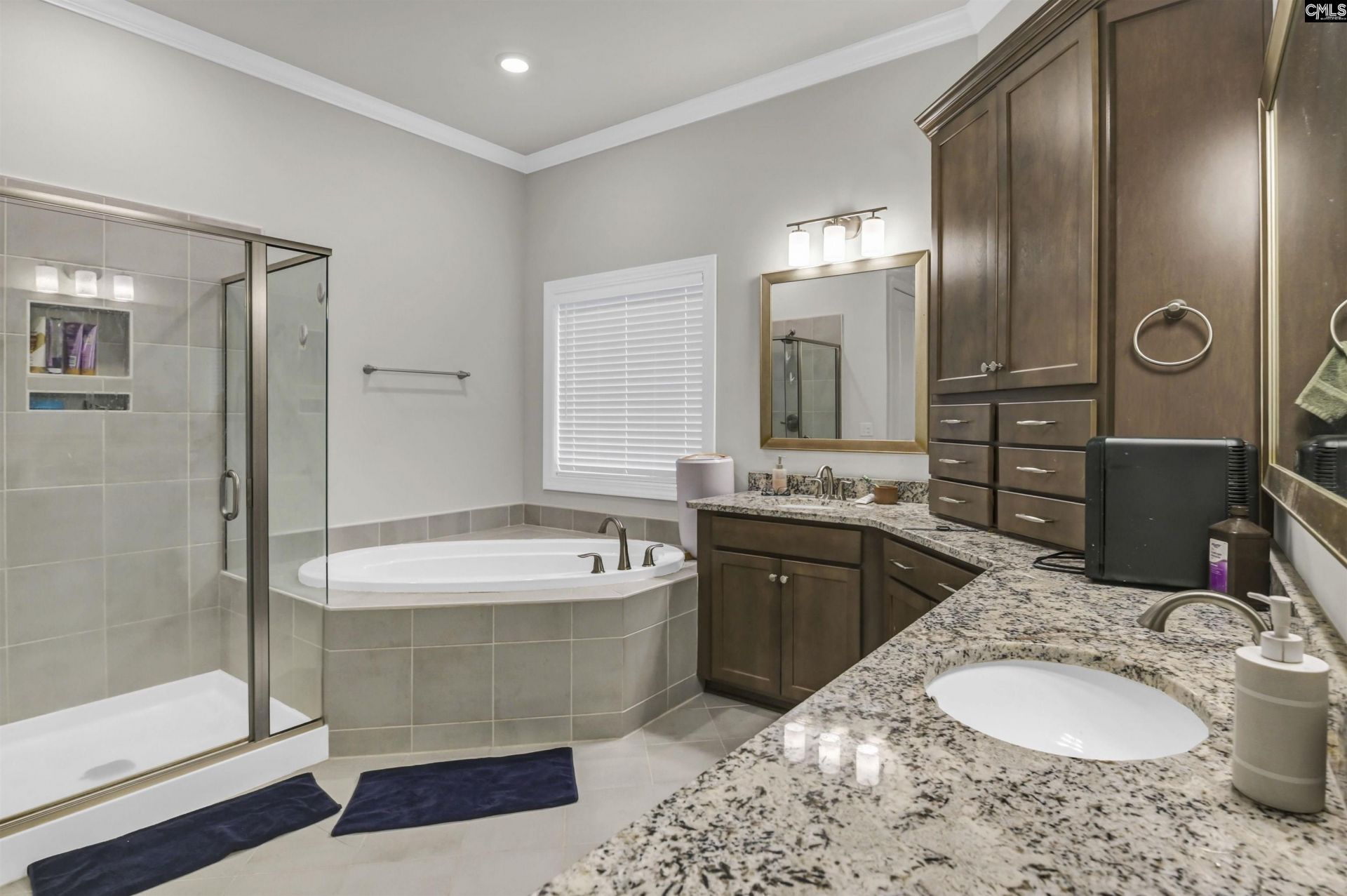619 Sterling Brook Drive Photo 38