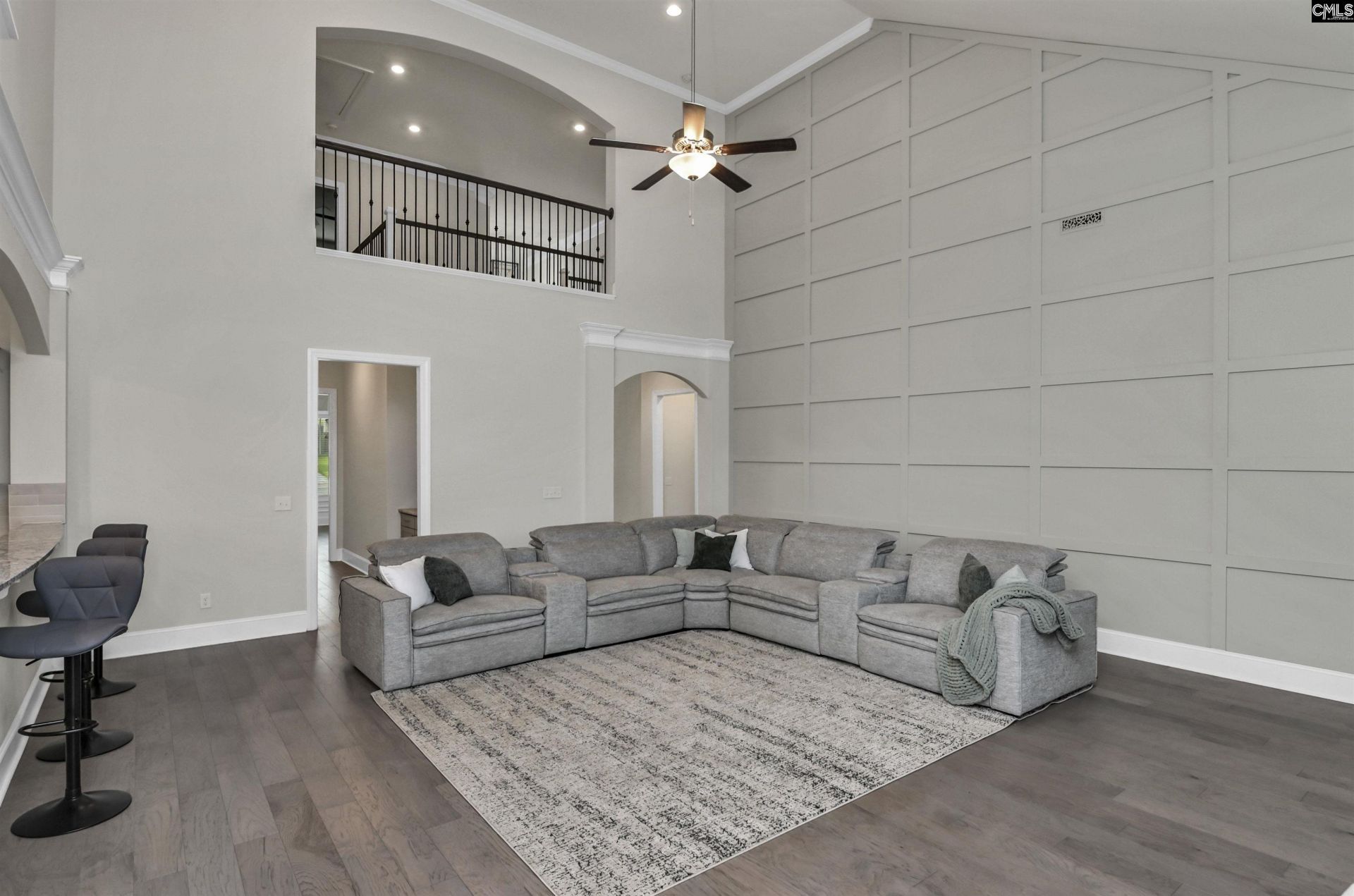 619 Sterling Brook Drive Photo 4