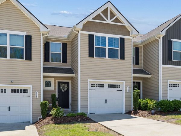 310 Sunnyview Dr, Lebanon, TN 37090