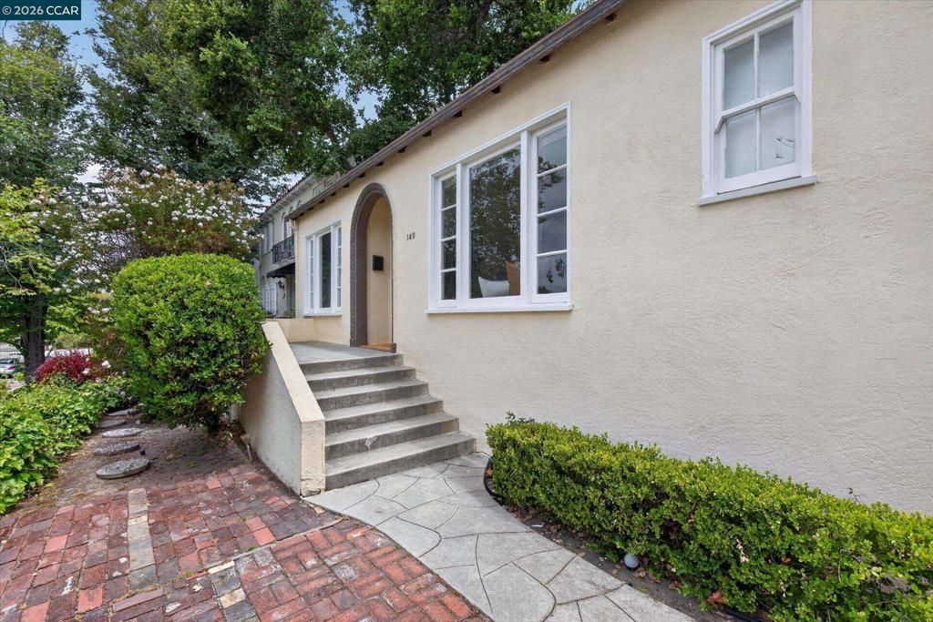140 Highland Ave, Piedmont, CA 94611 Main Photo