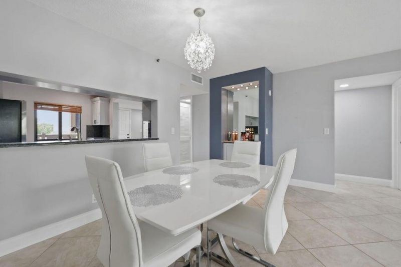 2206 S Cypress Bend Drive, Unit 401, Pompano Beach, FL 33069 Photo