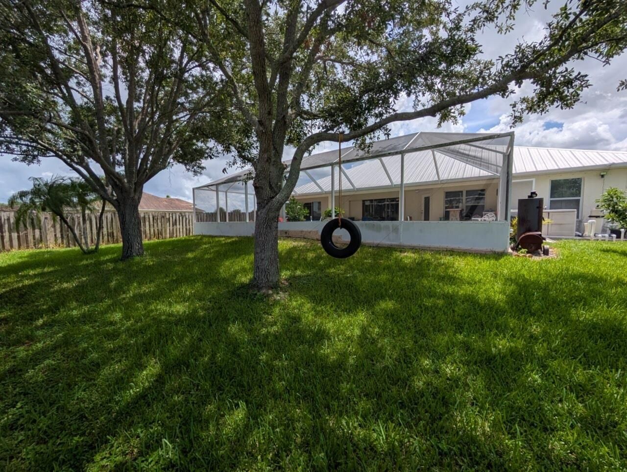 2097 SW Larchmont Lane, Port Saint Lucie, FL 34984 Photo