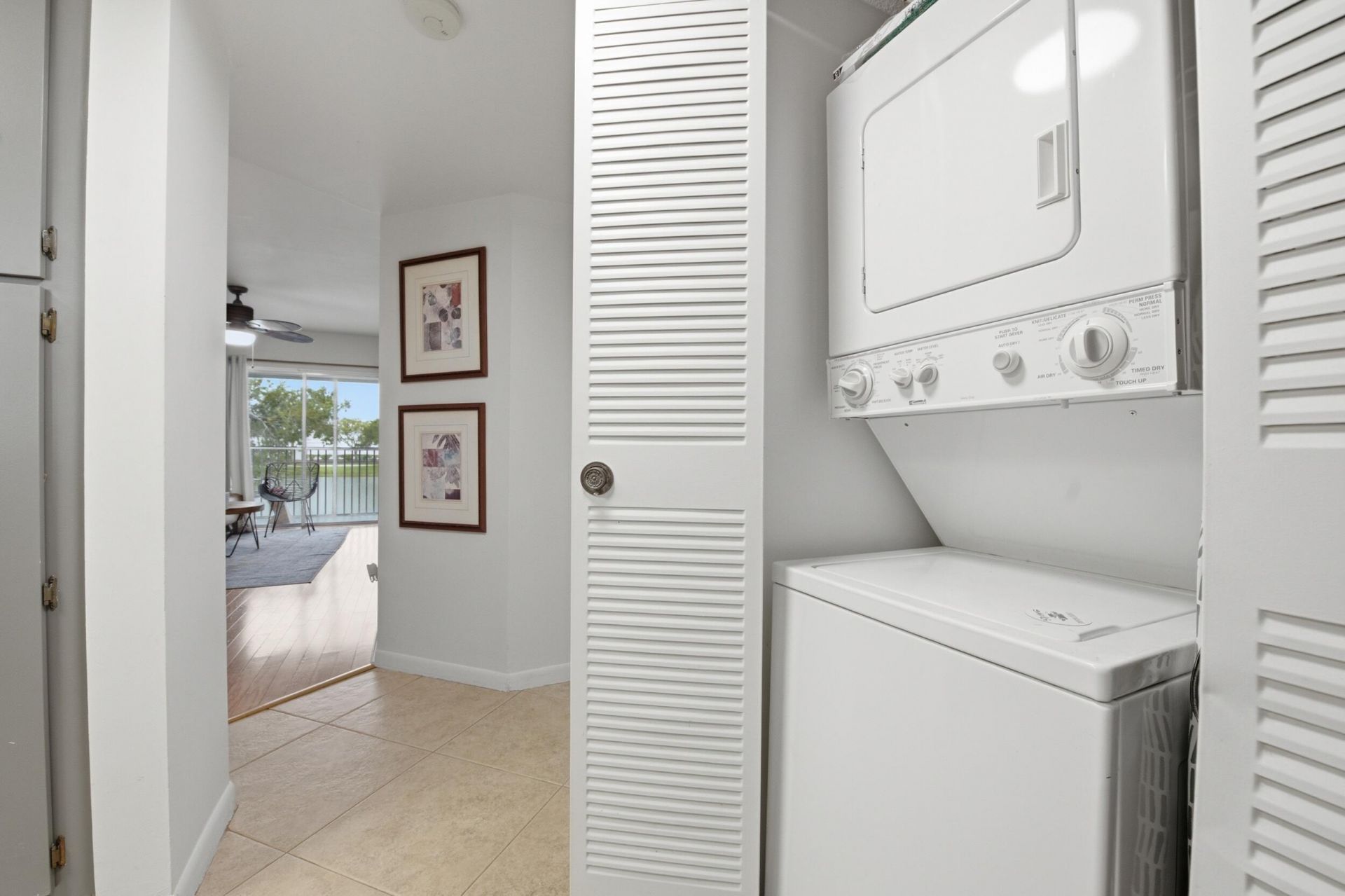 5501 Lakeside Drive, Unit 207, Margate, FL 33063 Photo