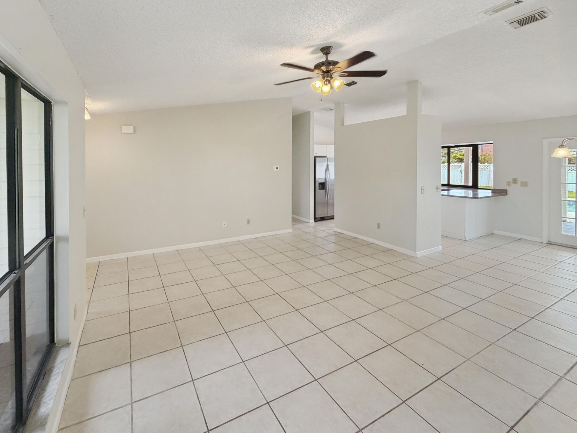 2305 SW Fern Circle, Port Saint Lucie, FL 34953 Photo