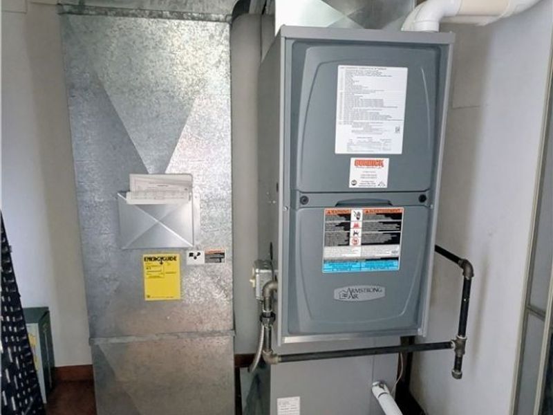 1099 Lake Road, Conneaut, OH 44030 Photo 24