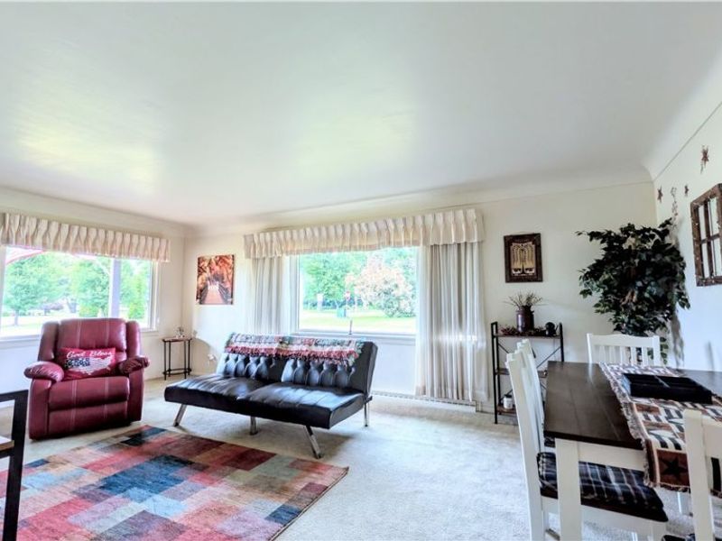 1099 Lake Road, Conneaut, OH 44030 Photo 8