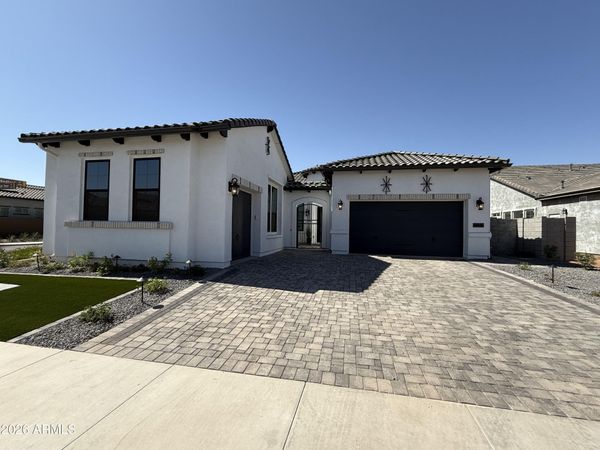 1072 E Firestone Drive, Chandler, AZ 85249