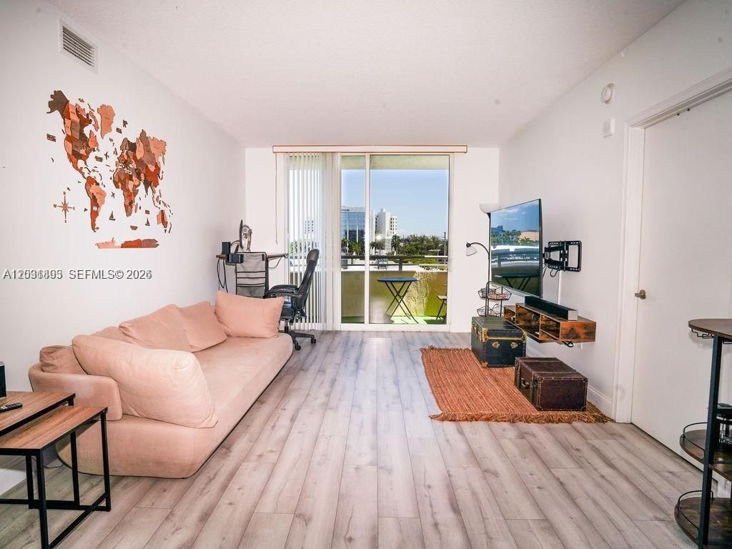 18800 NE 29th Ave , Unit 405, Aventura, FL 33180 Photo