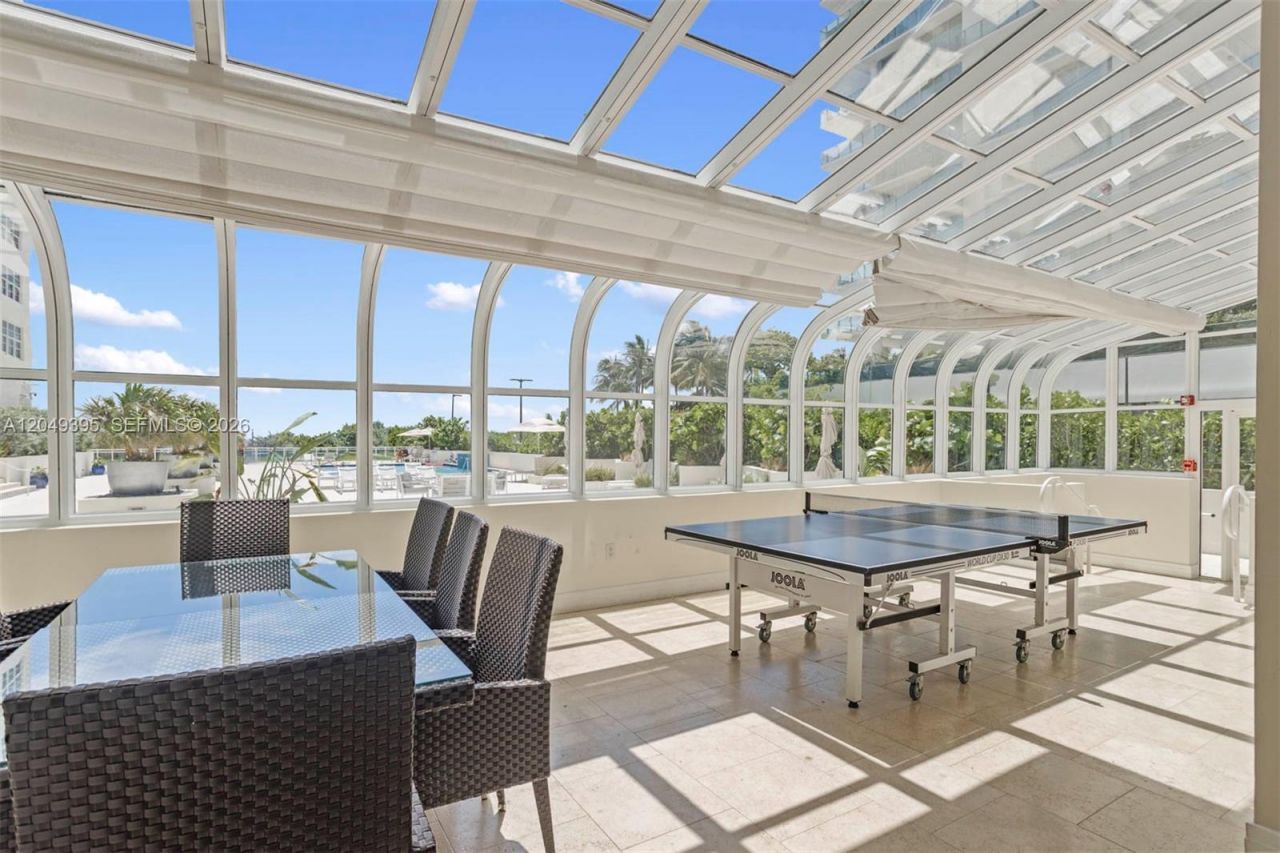 6917 Collins Ave, Unit 1512, Miami Beach, FL 33141 Photo