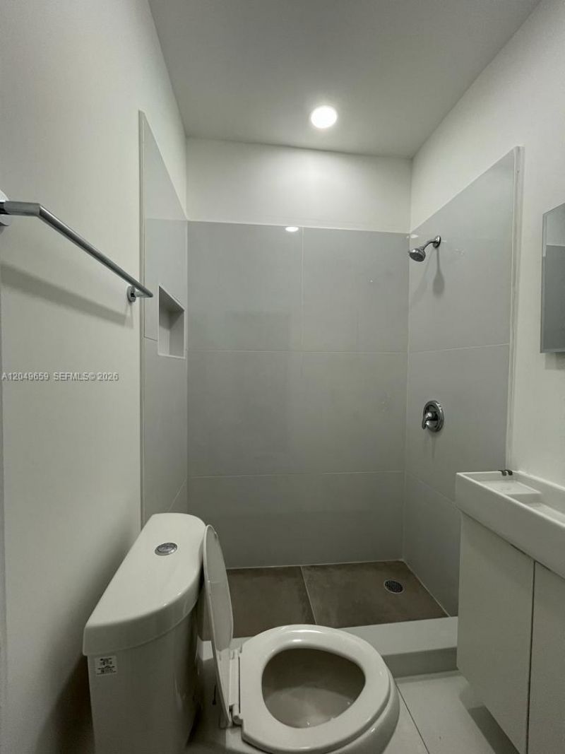 126 Mendoza Ave , Unit 1, Coral Gables, FL 33134 Photo