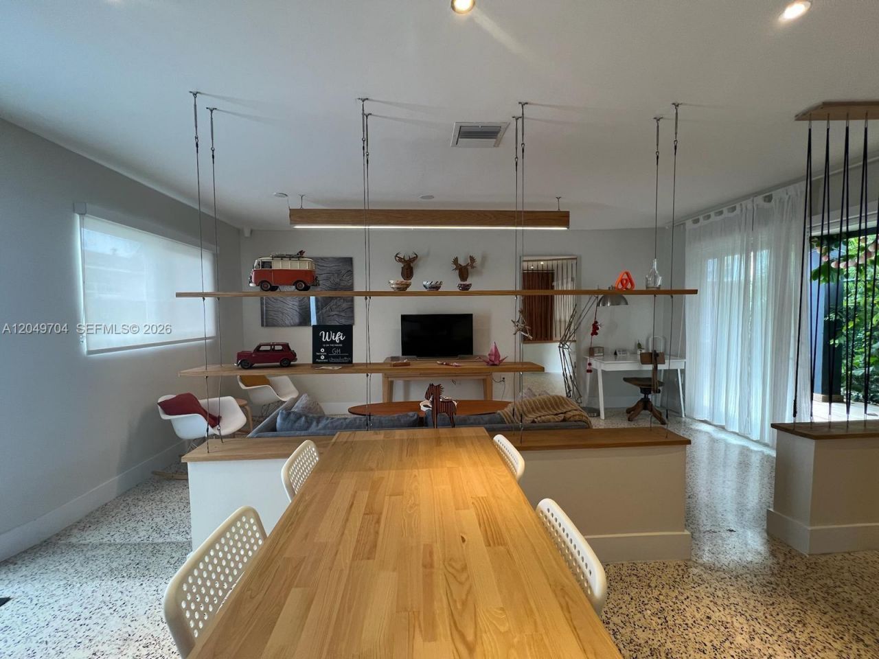 451 SW 24th Rd , Unit 2, Miami, FL 33129 Photo