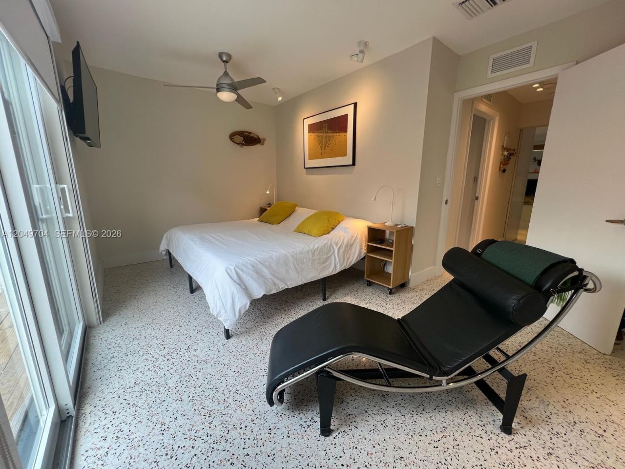 451 SW 24th Rd , Unit 2, Miami, FL 33129 Photo