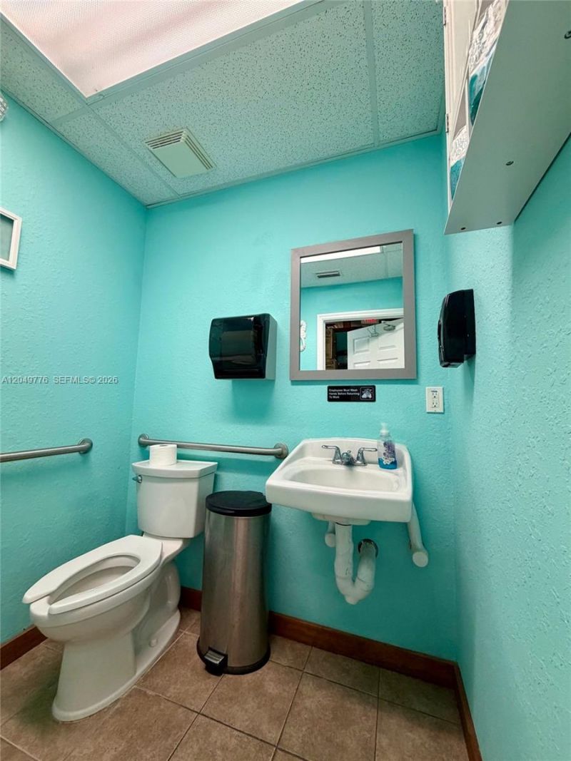 3911 Orange Ave , Fort Pierce, FL 34947 Photo