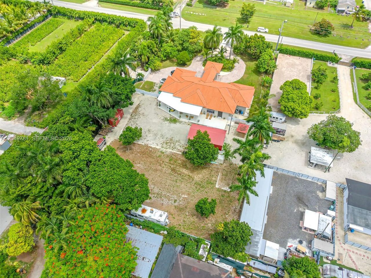 18390 SW 200th St, Miami, FL 33187 Photo
