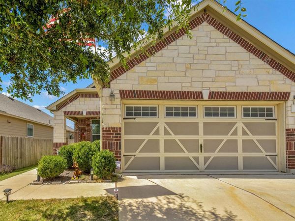 2950 E Old Settlers BLVD, Unit 70, Round Rock, TX 78665