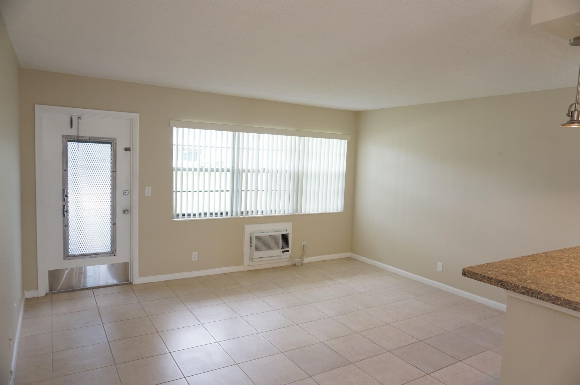 226 Sheffield J, West Palm Beach, FL 33417 Photo