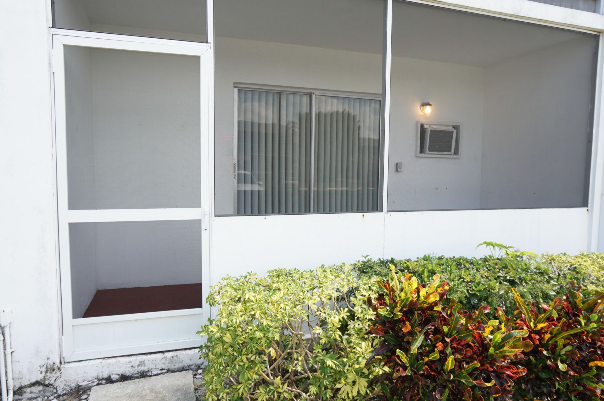 226 Sheffield J, West Palm Beach, FL 33417 Photo