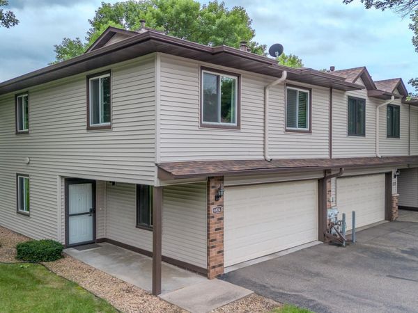 8824 N Maplebrook Court, Brooklyn Park, MN 55445