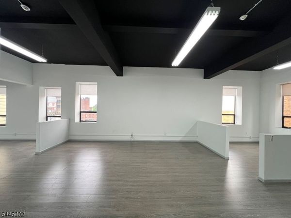 400 38Th St, Union, NJ 07087
