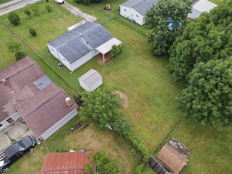 9164 Weaver Road, Ravenna, OH 44266 Photo 12
