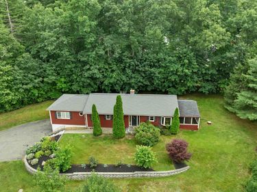 40 Coburn Avenue, Nashua, NH 03063