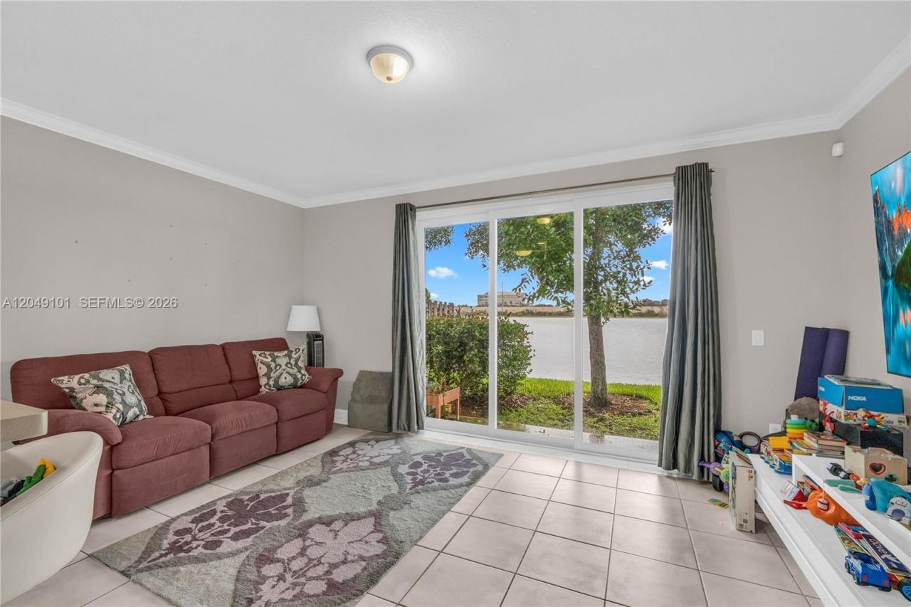 4015 SW 156th Ave , Unit 210, Miramar, FL 33027 Photo