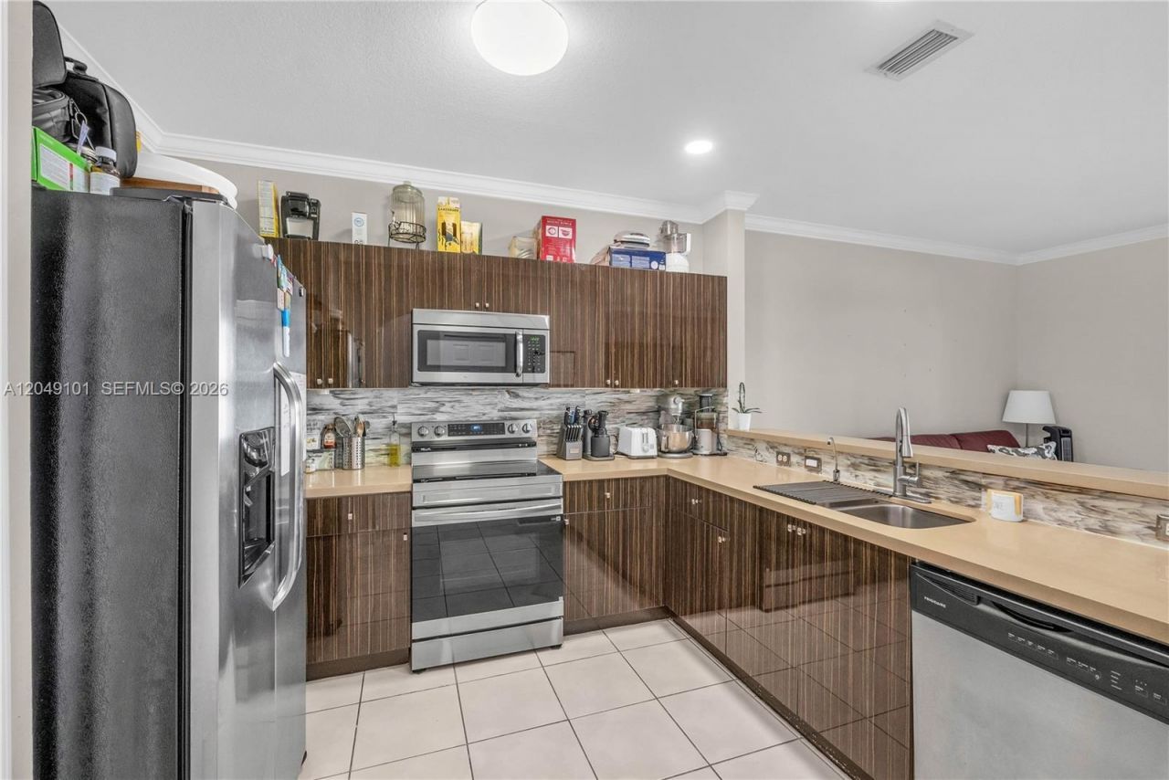 4015 SW 156th Ave , Unit 210, Miramar, FL 33027 Photo