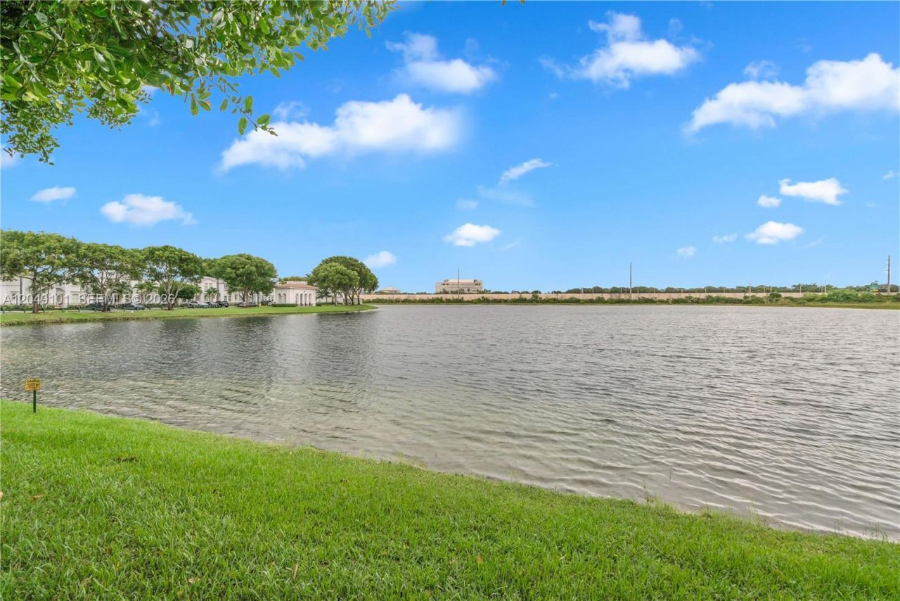 4015 SW 156th Ave , Unit 210, Miramar, FL 33027 Photo