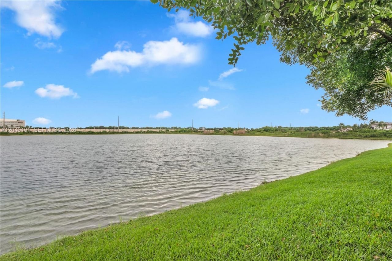 4015 SW 156th Ave , Unit 210, Miramar, FL 33027 Photo