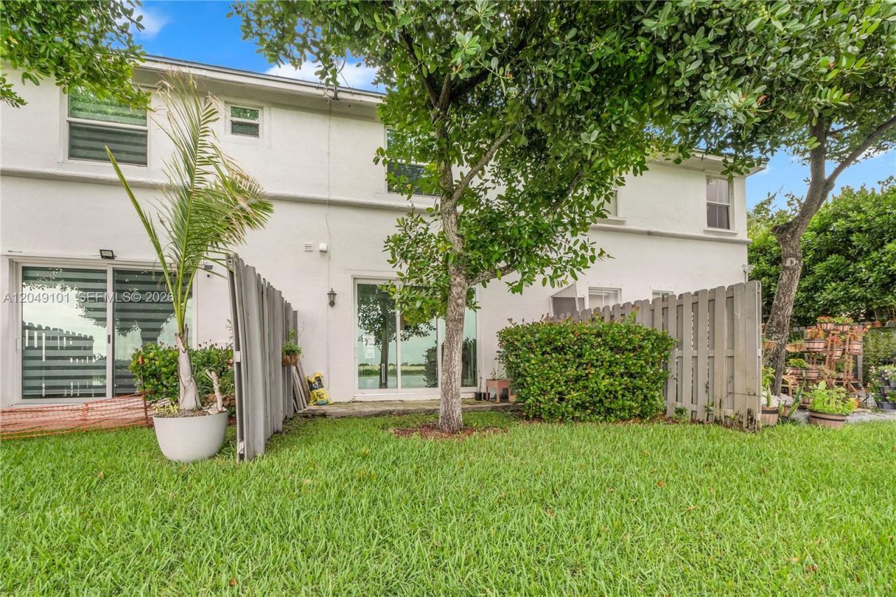 4015 SW 156th Ave , Unit 210, Miramar, FL 33027 Photo