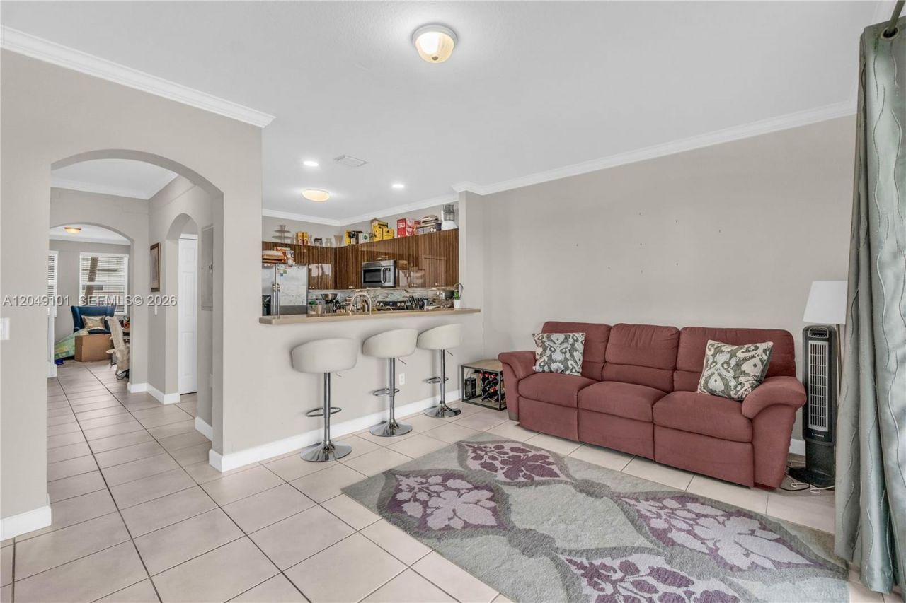 4015 SW 156th Ave , Unit 210, Miramar, FL 33027 Photo