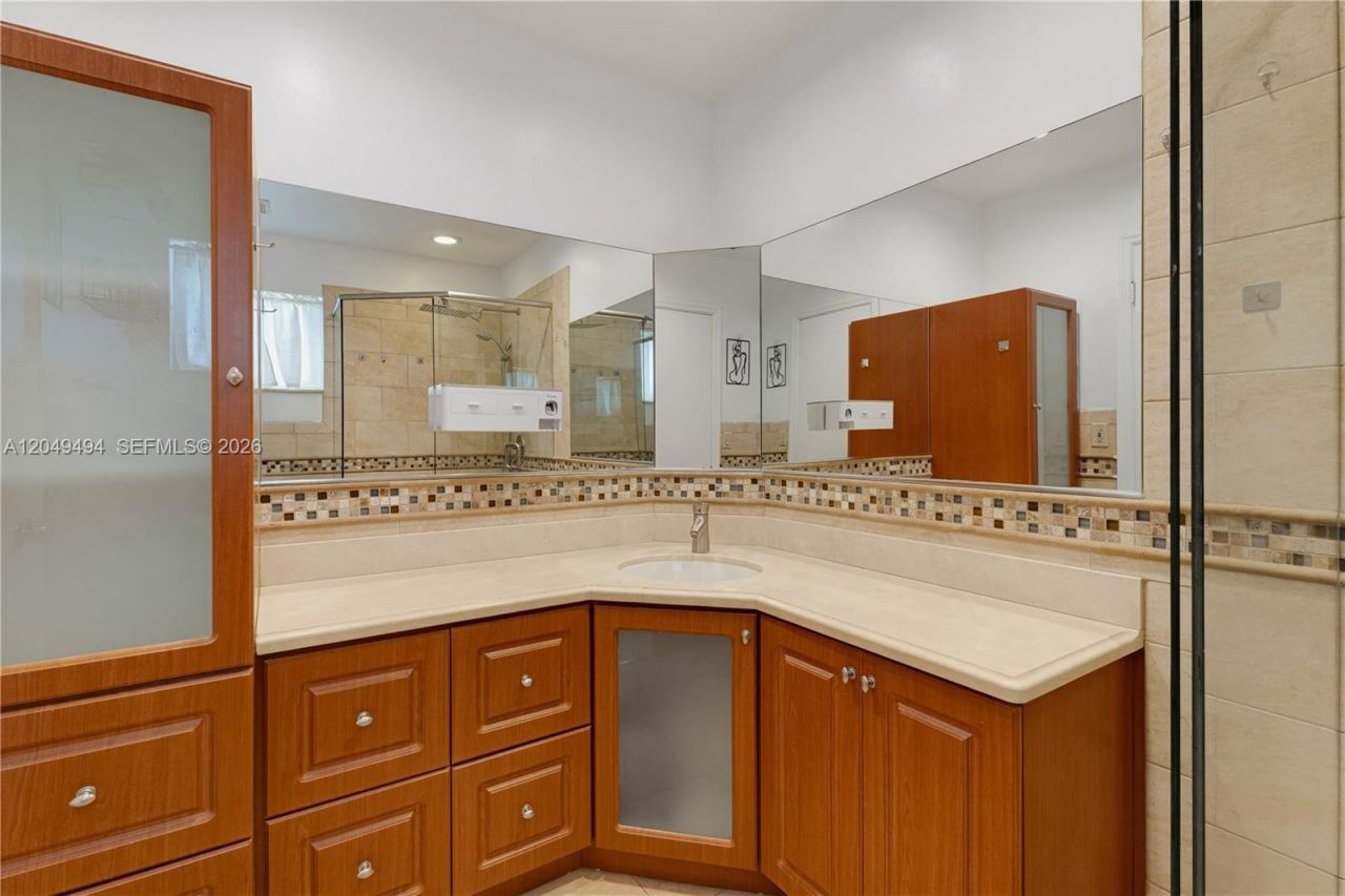 8020 SW 198th St, Cutler Bay, FL 33189 Photo