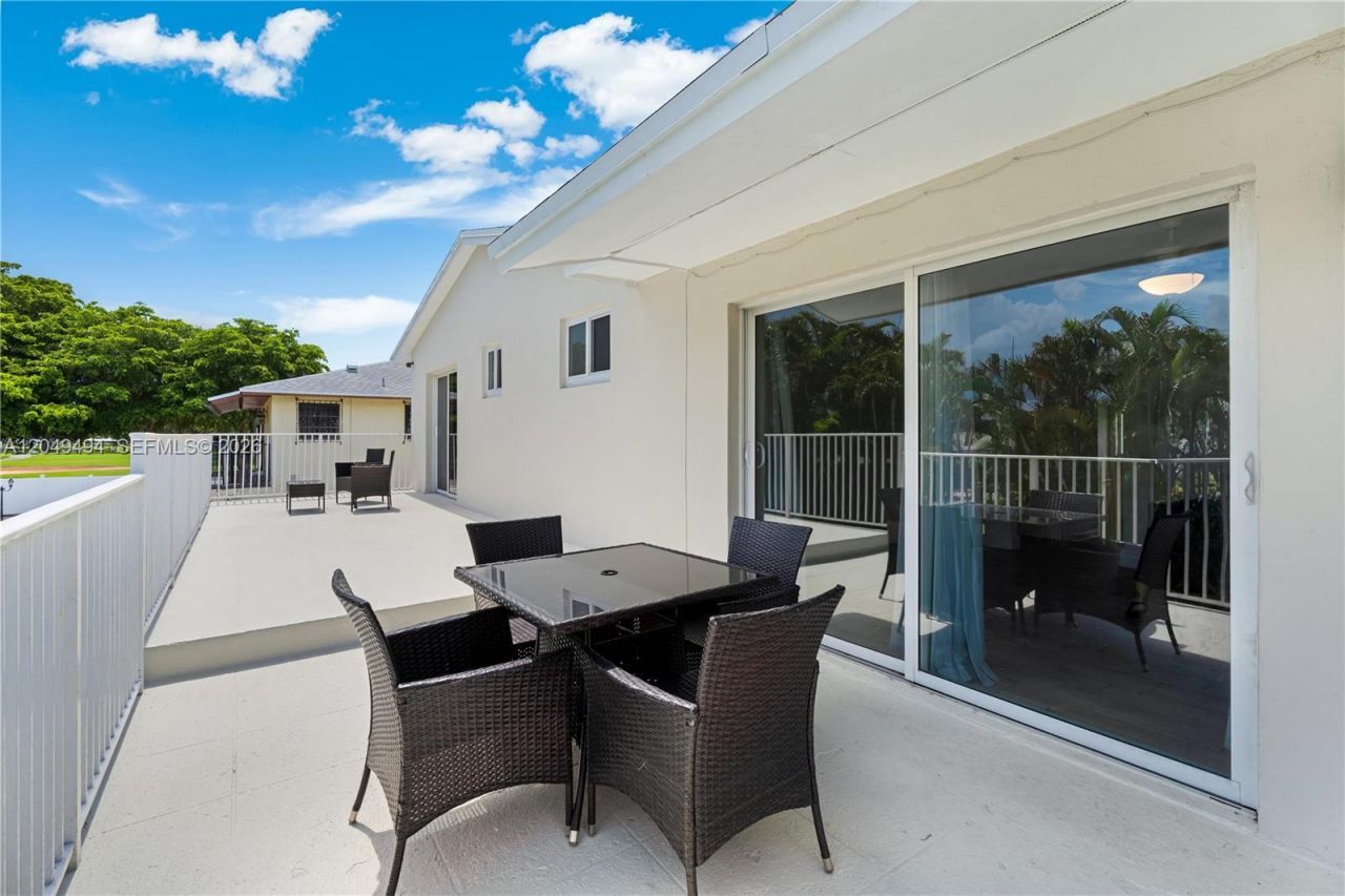 8020 SW 198th St, Cutler Bay, FL 33189 Photo