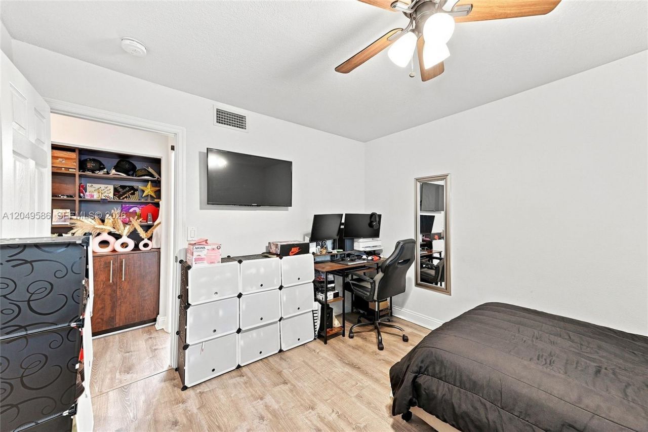 9858 NW 3rd St, Unit 9858, Plantation, FL 33324 Photo