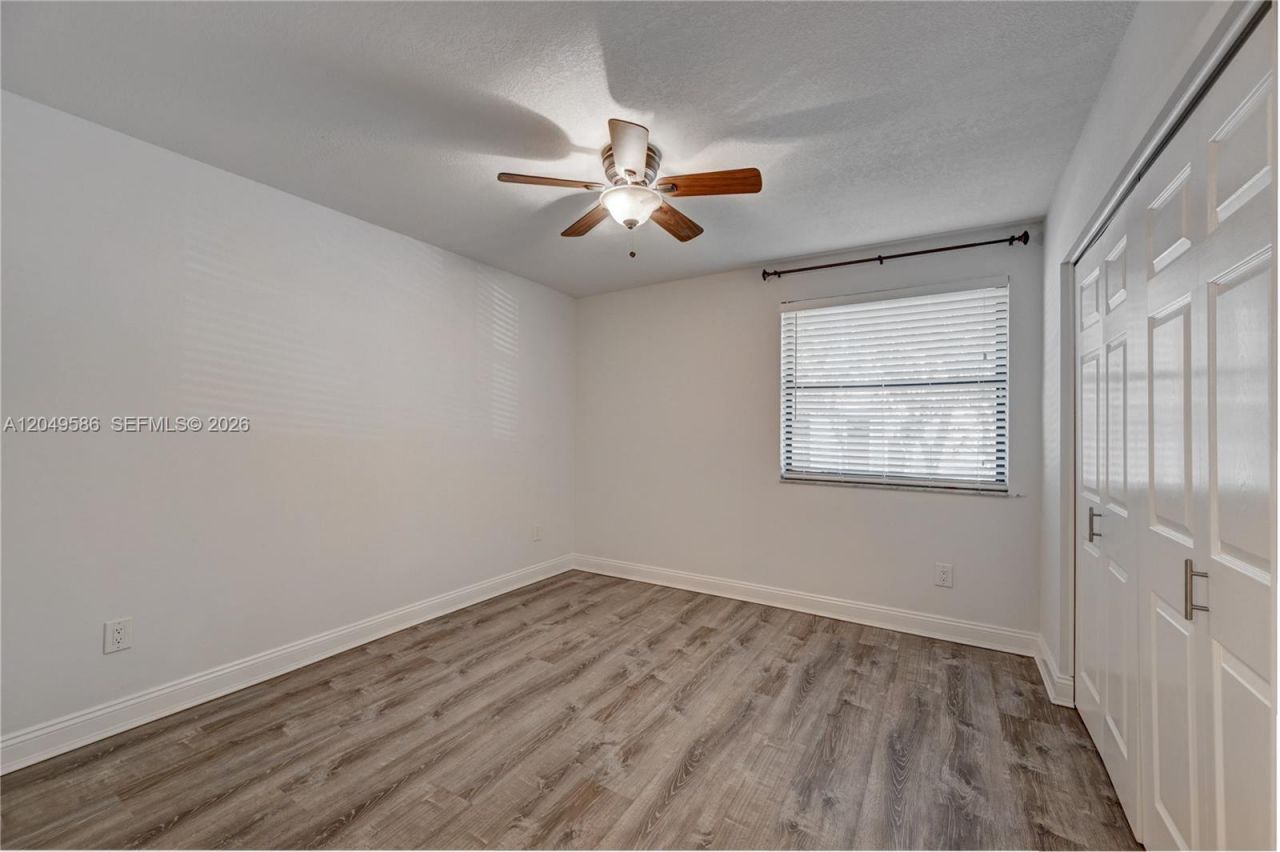 9858 NW 3rd St, Unit 9858, Plantation, FL 33324 Photo