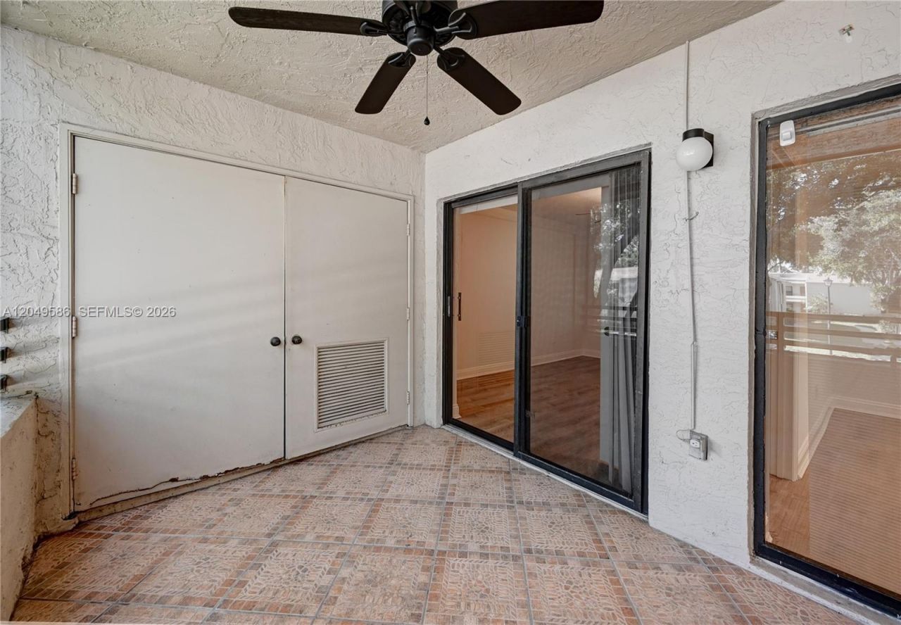 9858 NW 3rd St , Unit 9858, Plantation, FL 33324 Photo