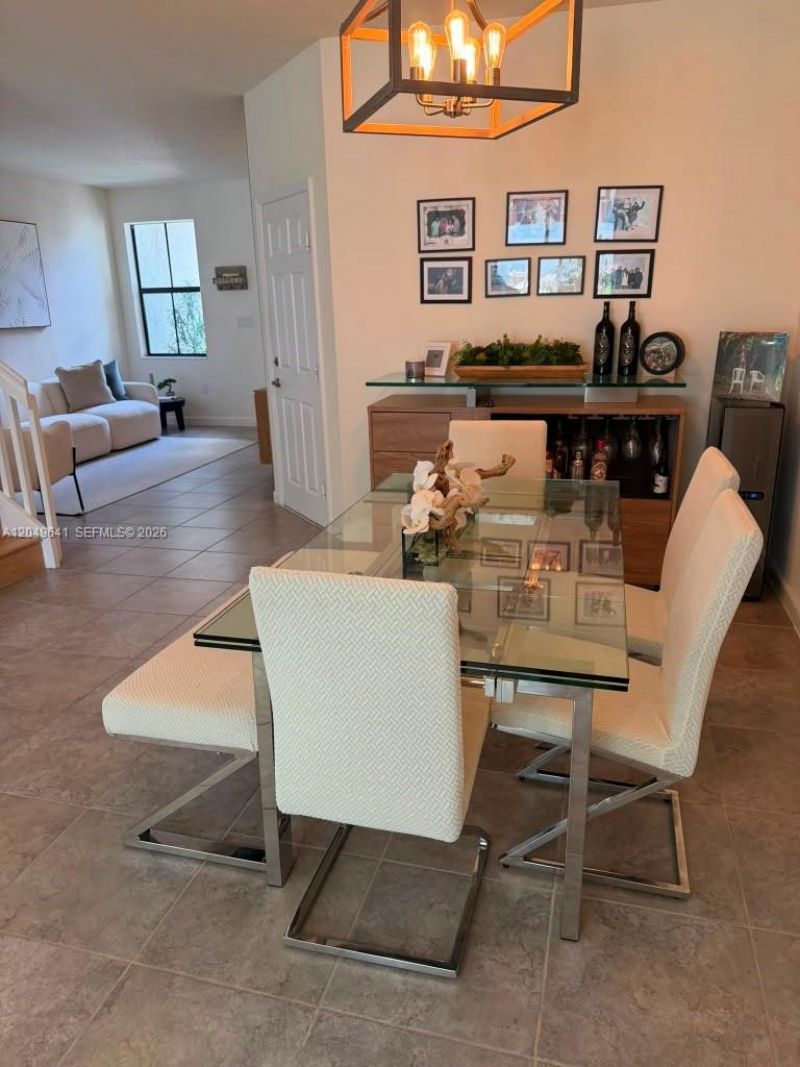3409 W 104th Ter , Hialeah, FL 33018 Photo