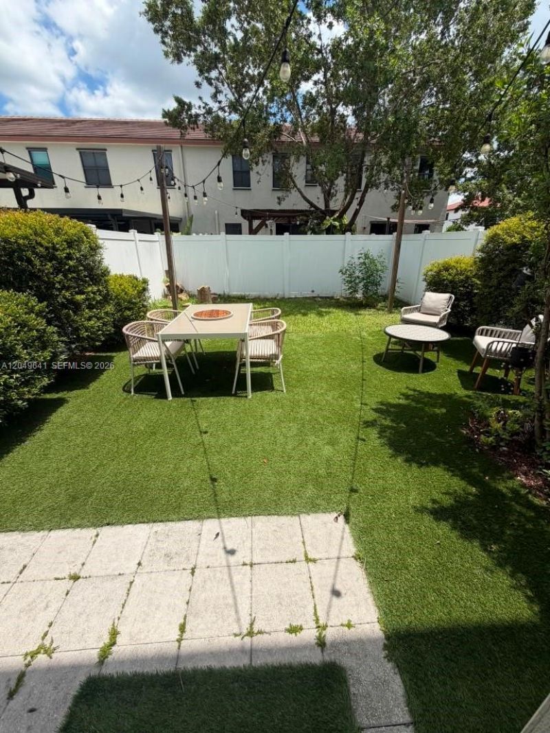 3409 W 104th Ter , Hialeah, FL 33018 Photo