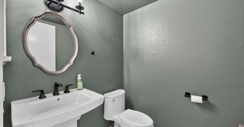 1675 Vernon St #42, Unit 42, Roseville, CA 95678 Photo