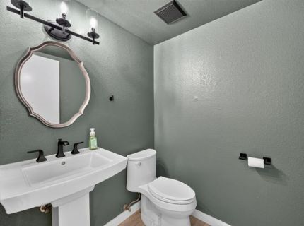 1675 Vernon St #42, Unit 42, Roseville, CA 95678 Photo
