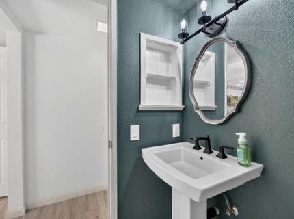 1675 Vernon St #42, Unit 42, Roseville, CA 95678 Photo